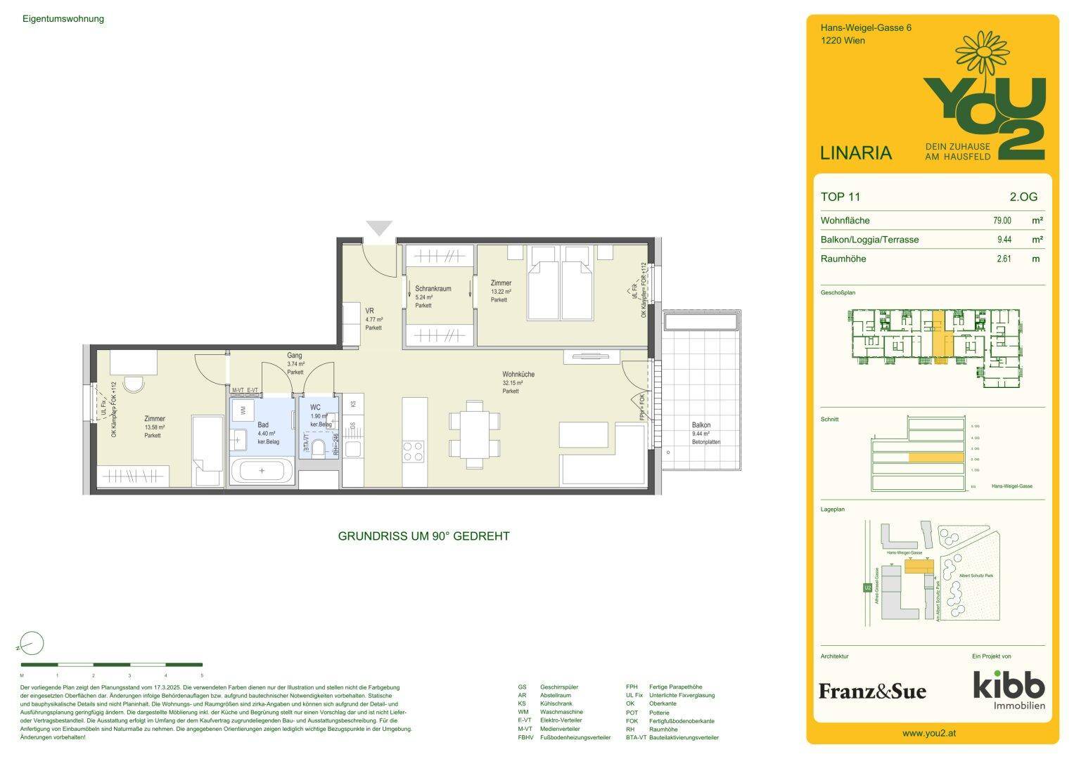 Grundriss einer Wohnung mit drei Zimmern, Balkon und detaillierter Flächenangabe.
