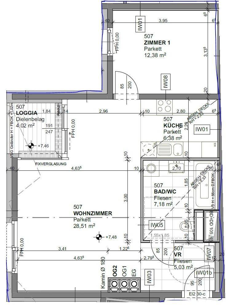 Detaillierter Grundriss einer Wohnung mit Wohnzimmer, Küche, Bad und Loggia, inklusive Flächenangaben.