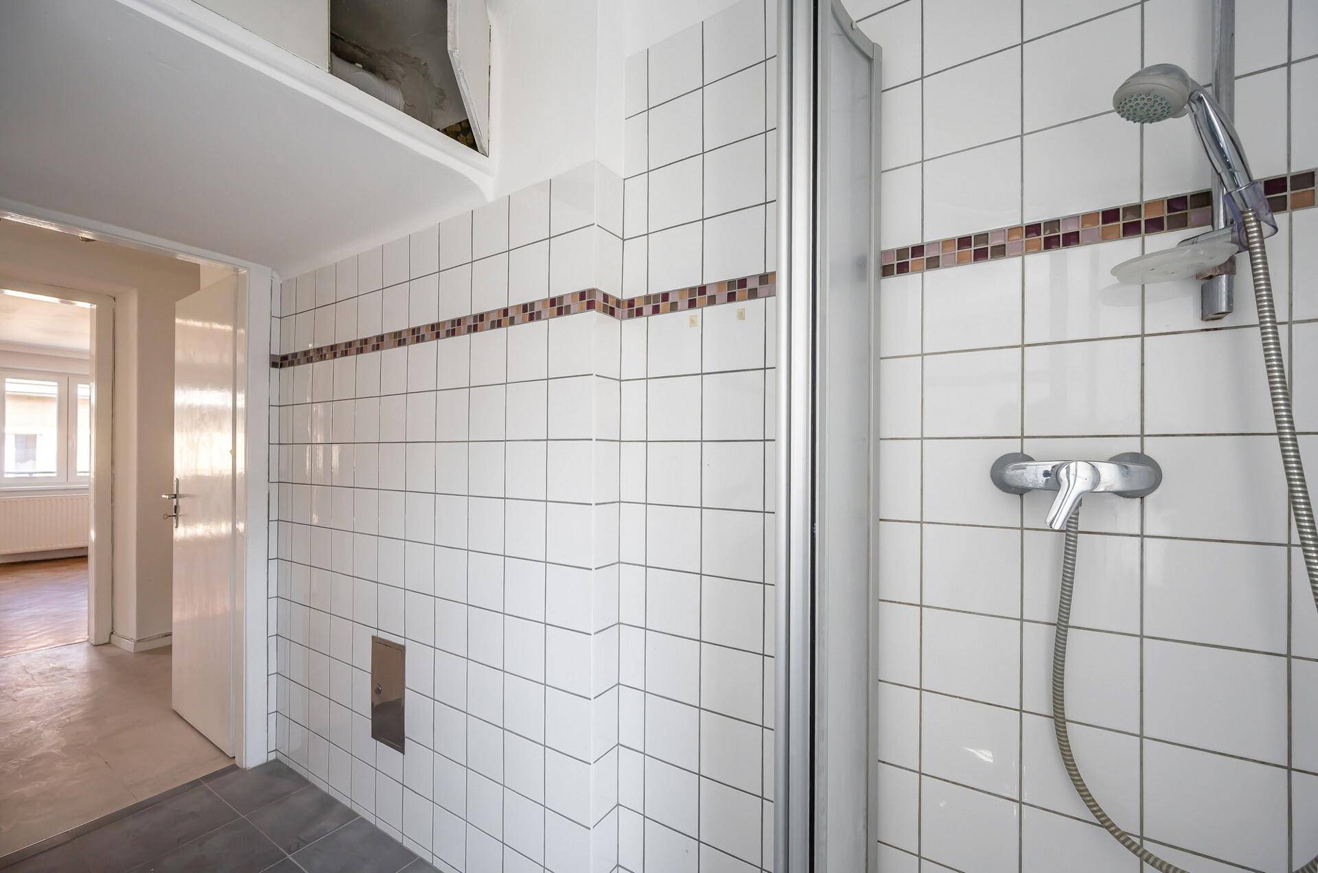 Dusche