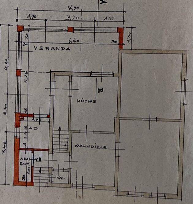 Grundriss des Obergeschosses mit Veranda, Bad und Küche.