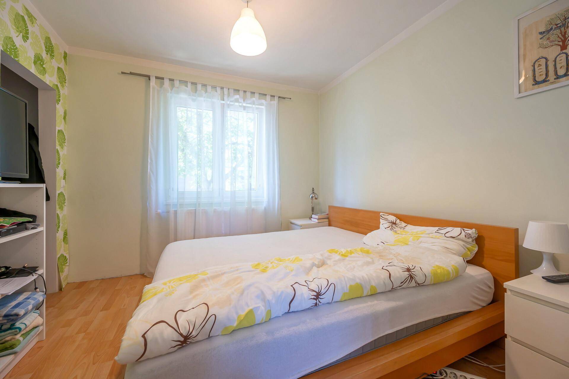 Zimmer 2, EG