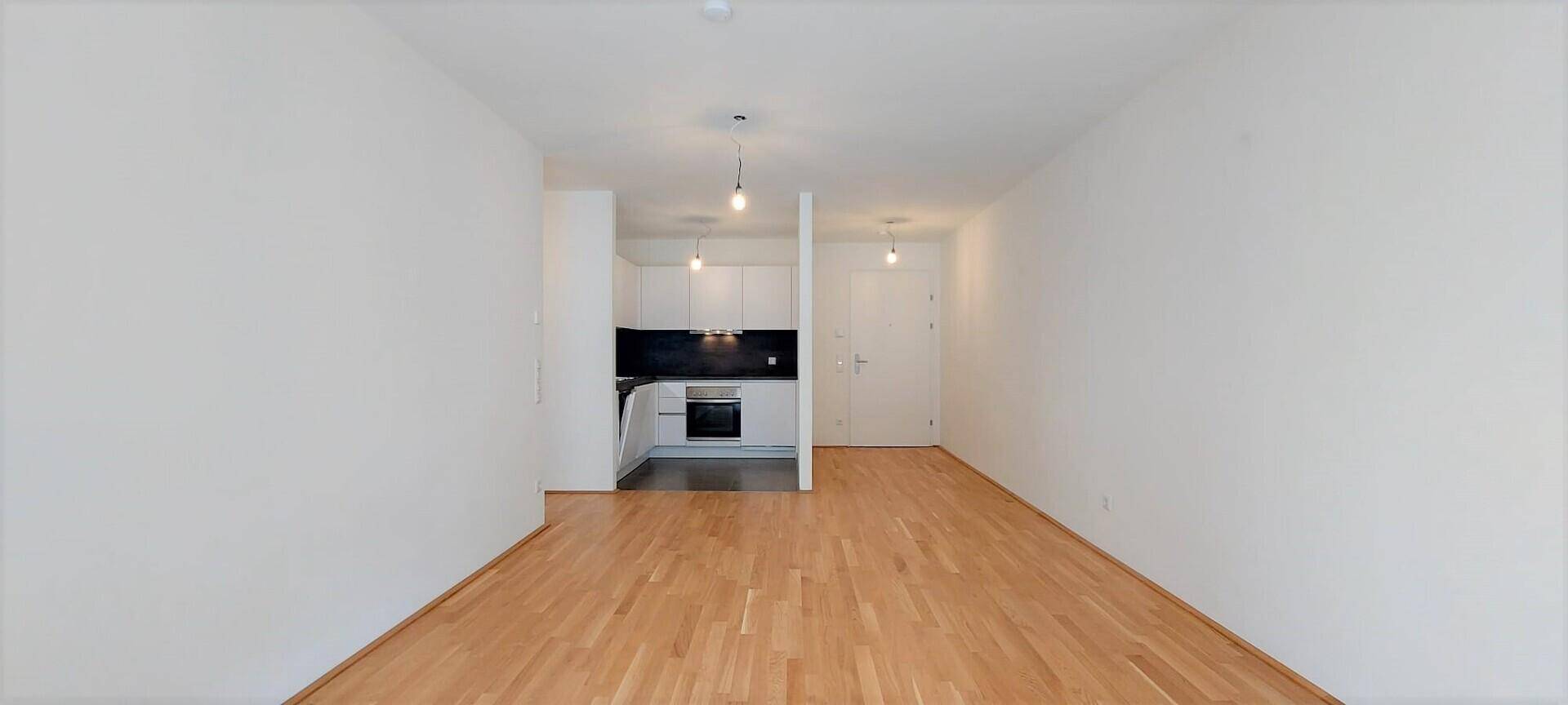 Wohnzimmer mit Blick vom Balkon