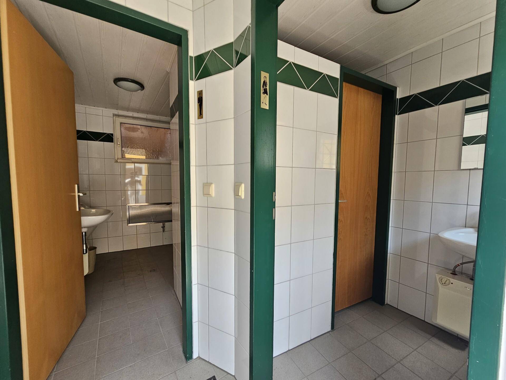 Anrainer WC