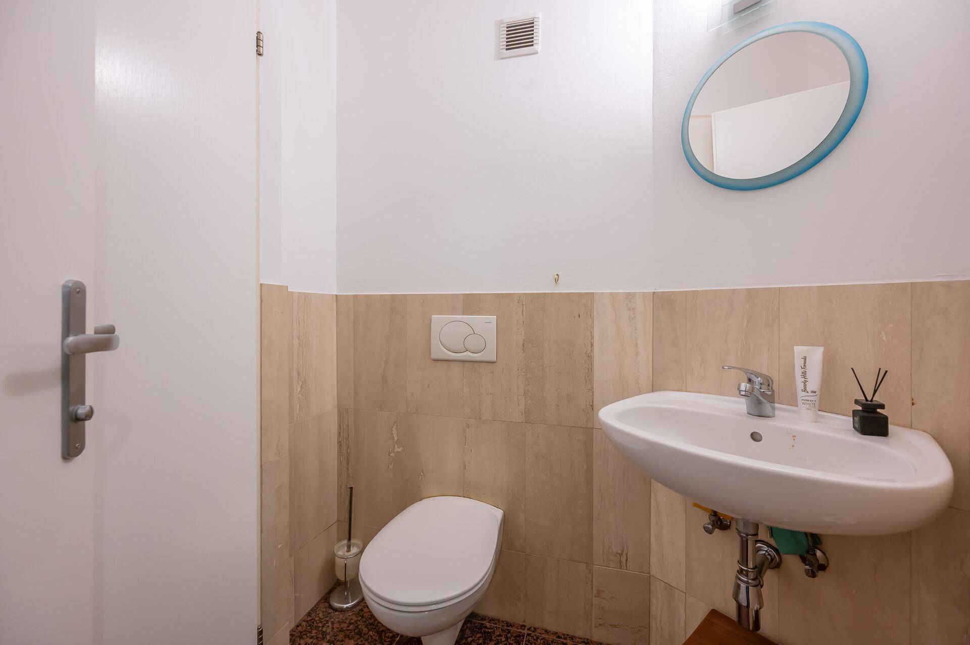 WC 1