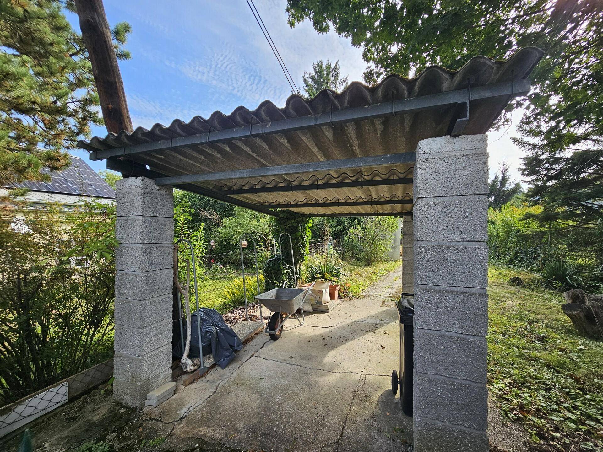 Carport