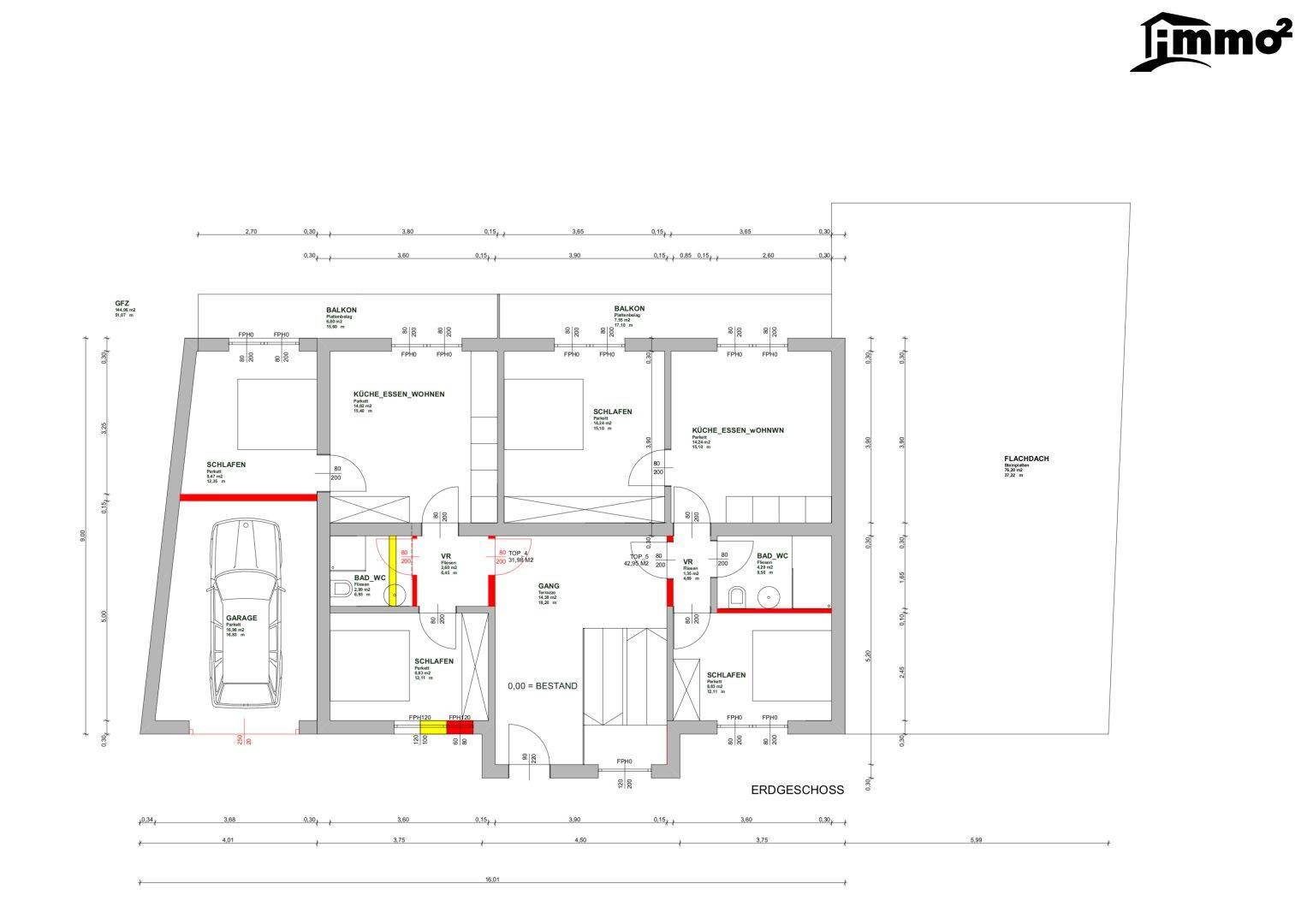 Grundriss des Erdgeschosses mit Schlafzimmern, Bädern, Küche-Essen-Wohnen Bereichen, Balkonen und Garage.