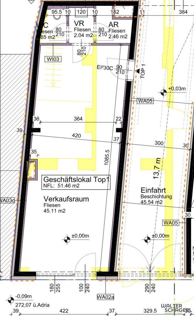 Detaillierter Grundriss eines Geschäftslokals mit Verkaufsraum und Nebenräumen, inklusive Maßen.