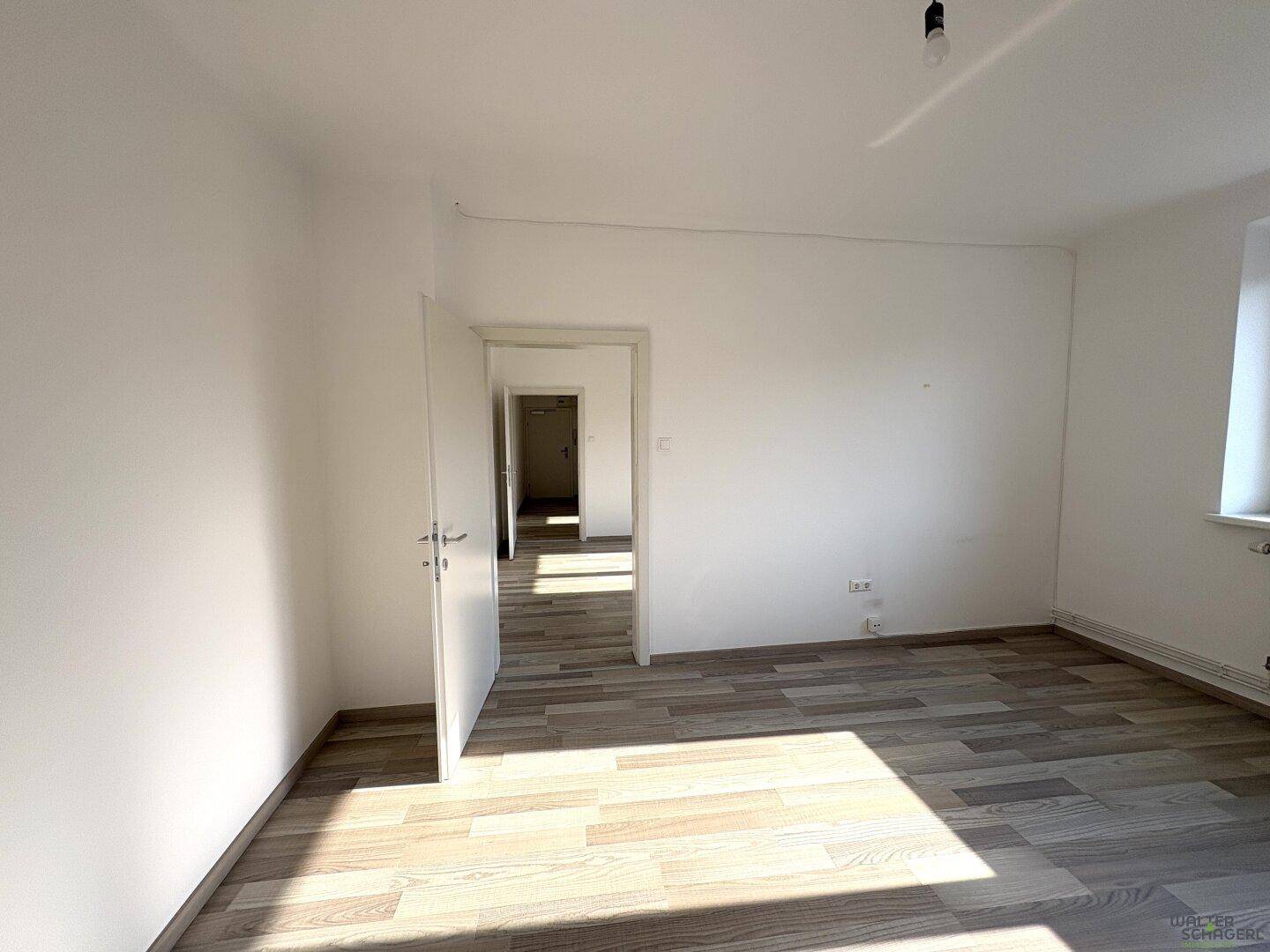 Helle 2 Zimmer Wohnung - Ansicht 6