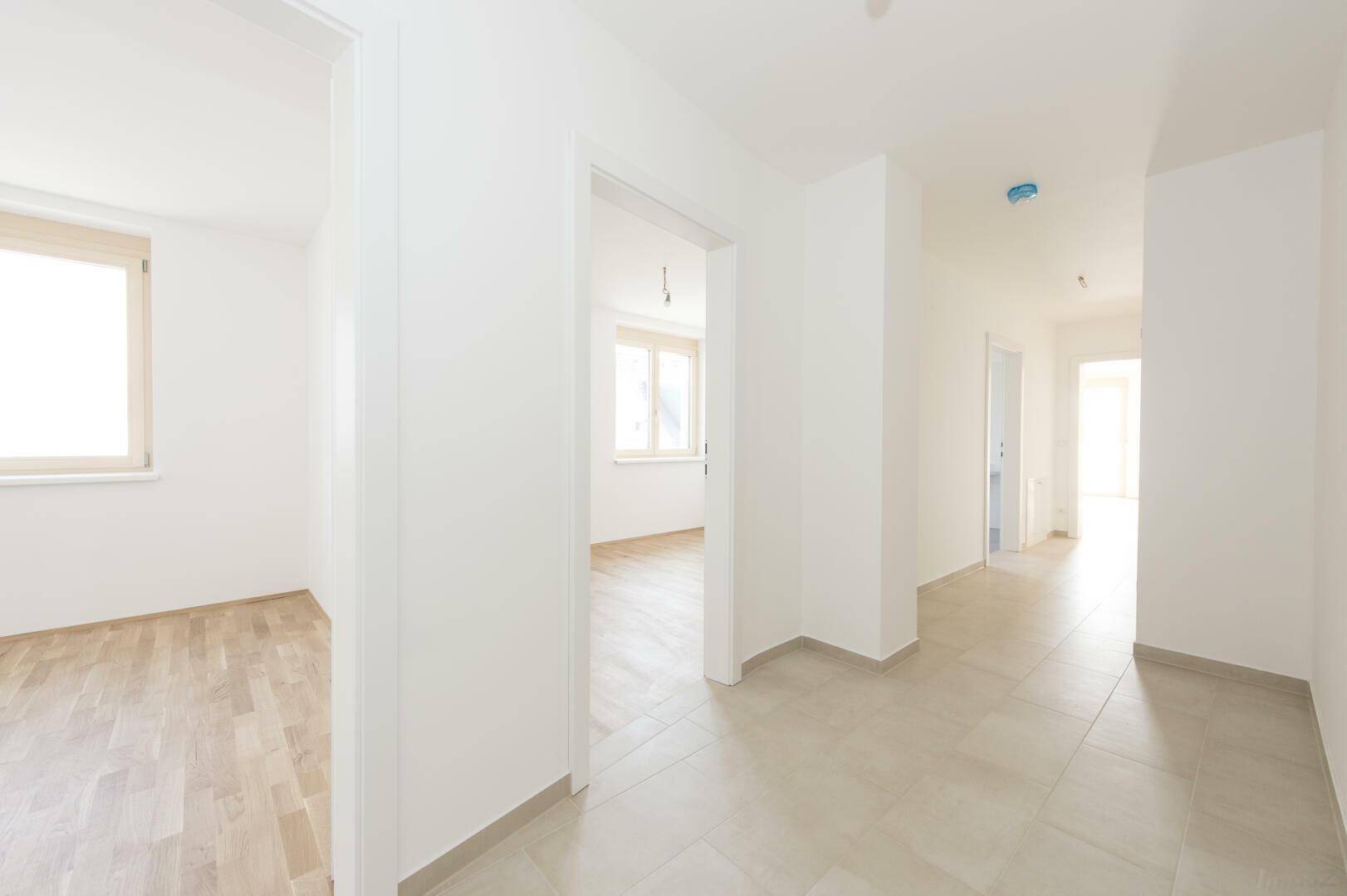 Moderne 3-Zimmer Eigentumswohnung in Leibnitz, 86 m², Fußbodenheizung, Carport, Topausstattung, perfekte Lage in der Südsteiermark! - Ansicht 3