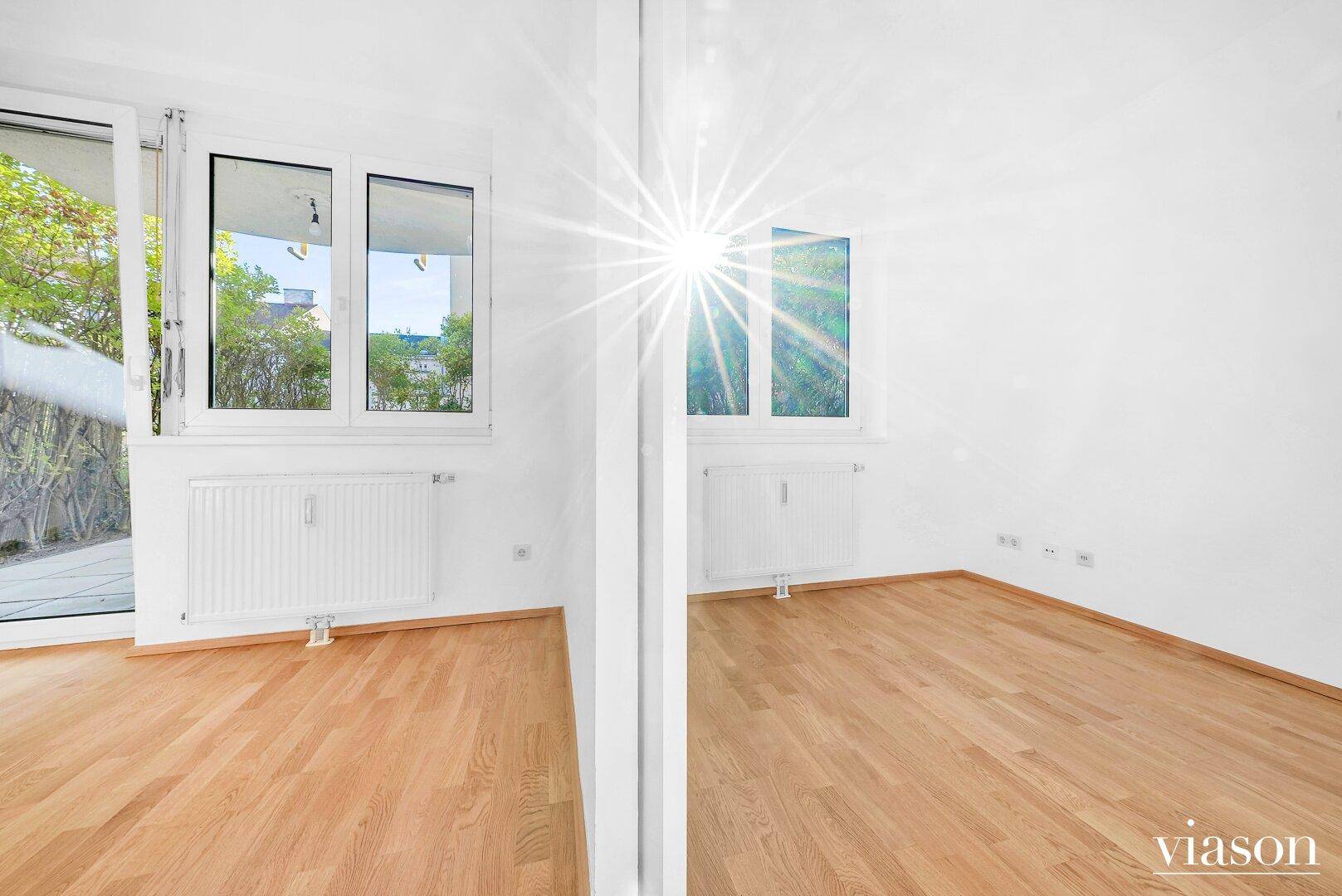 Schiebetüre zwischen Wohnzimmer und Schlafzimmer