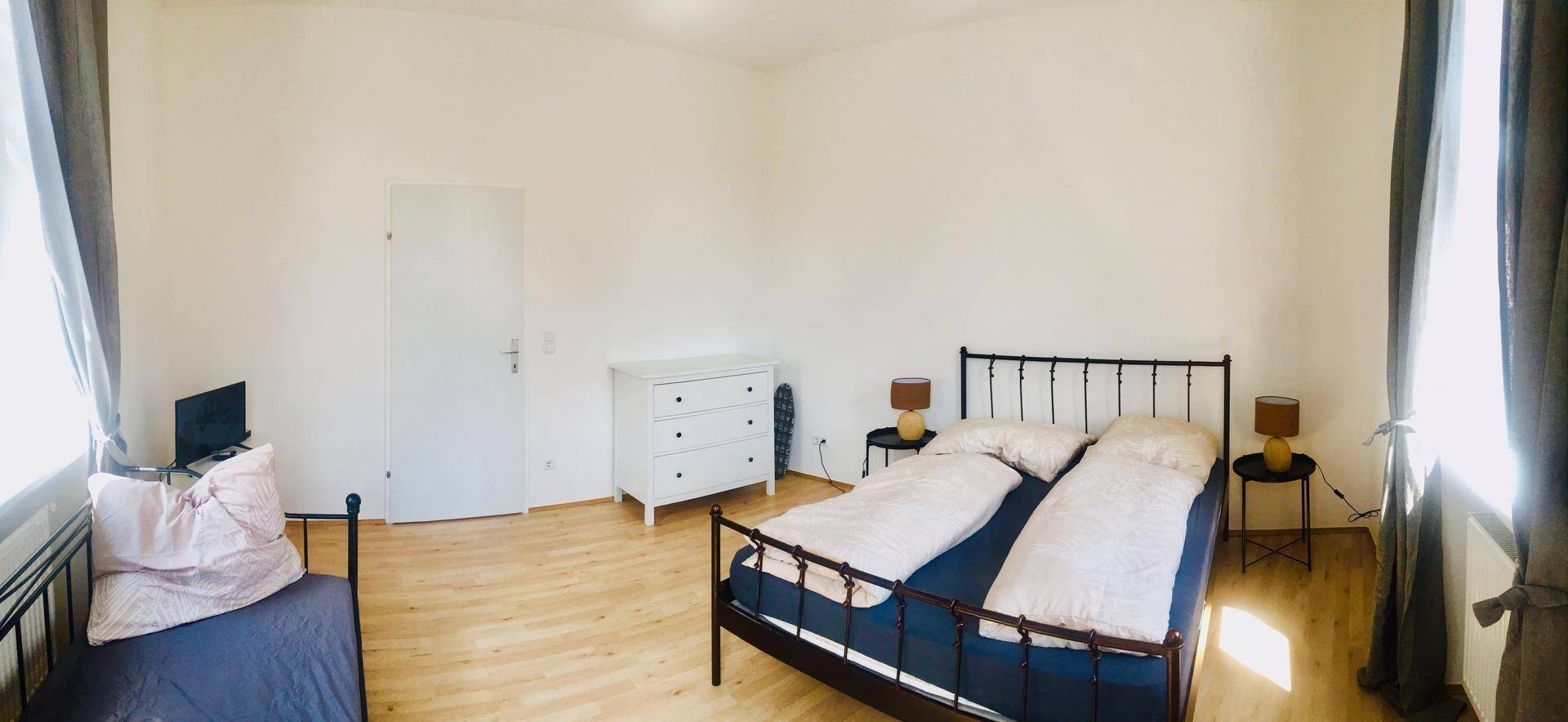 Voll möblierte 2 Zimmer Wohnung - Ansicht 3
