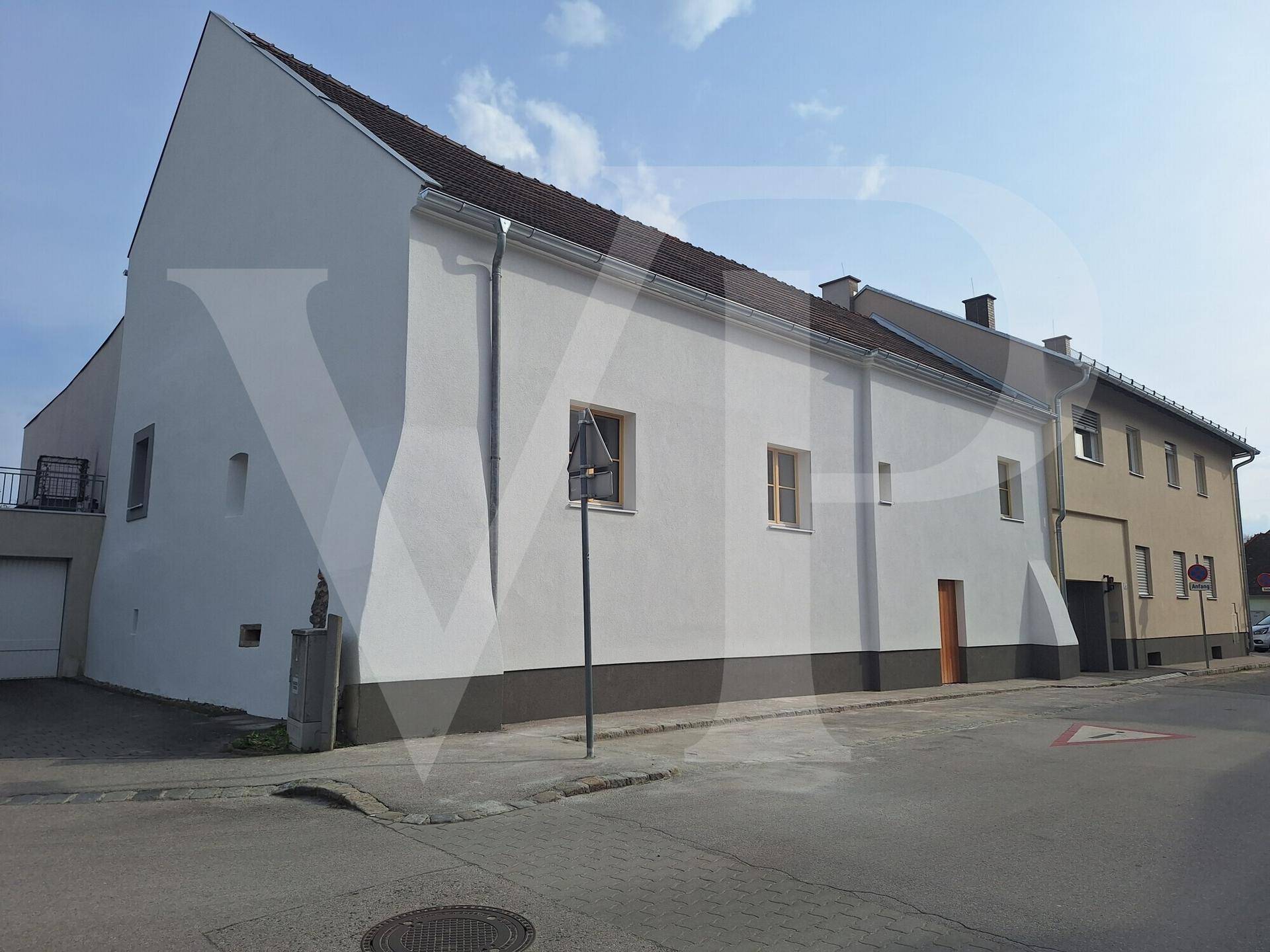 Einzigartiges Wohnerlebnis im historischen Schlüsslerhof (13. Jh.) – Luxus trifft Geschichte &amp; Gestaltungsspielraum – pohled 3