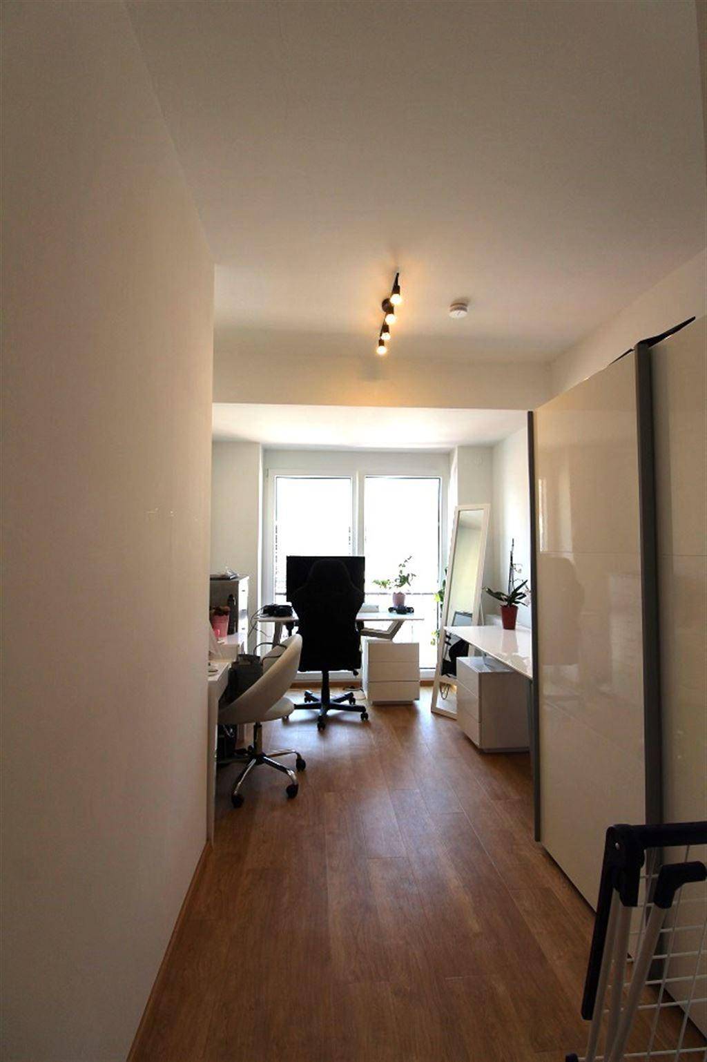 Arbeitszimmer-Büro
