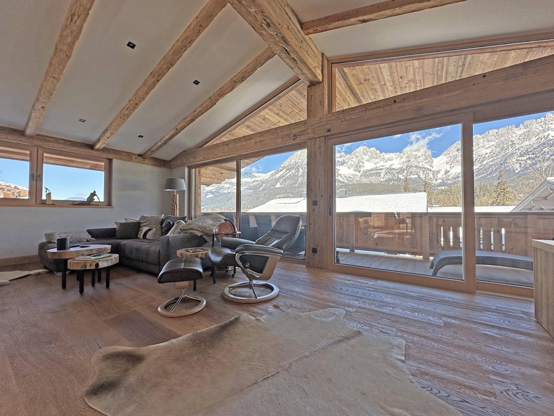 Chalet mit Kaiserblick und perfekter Pistenanbindung - Widok 2