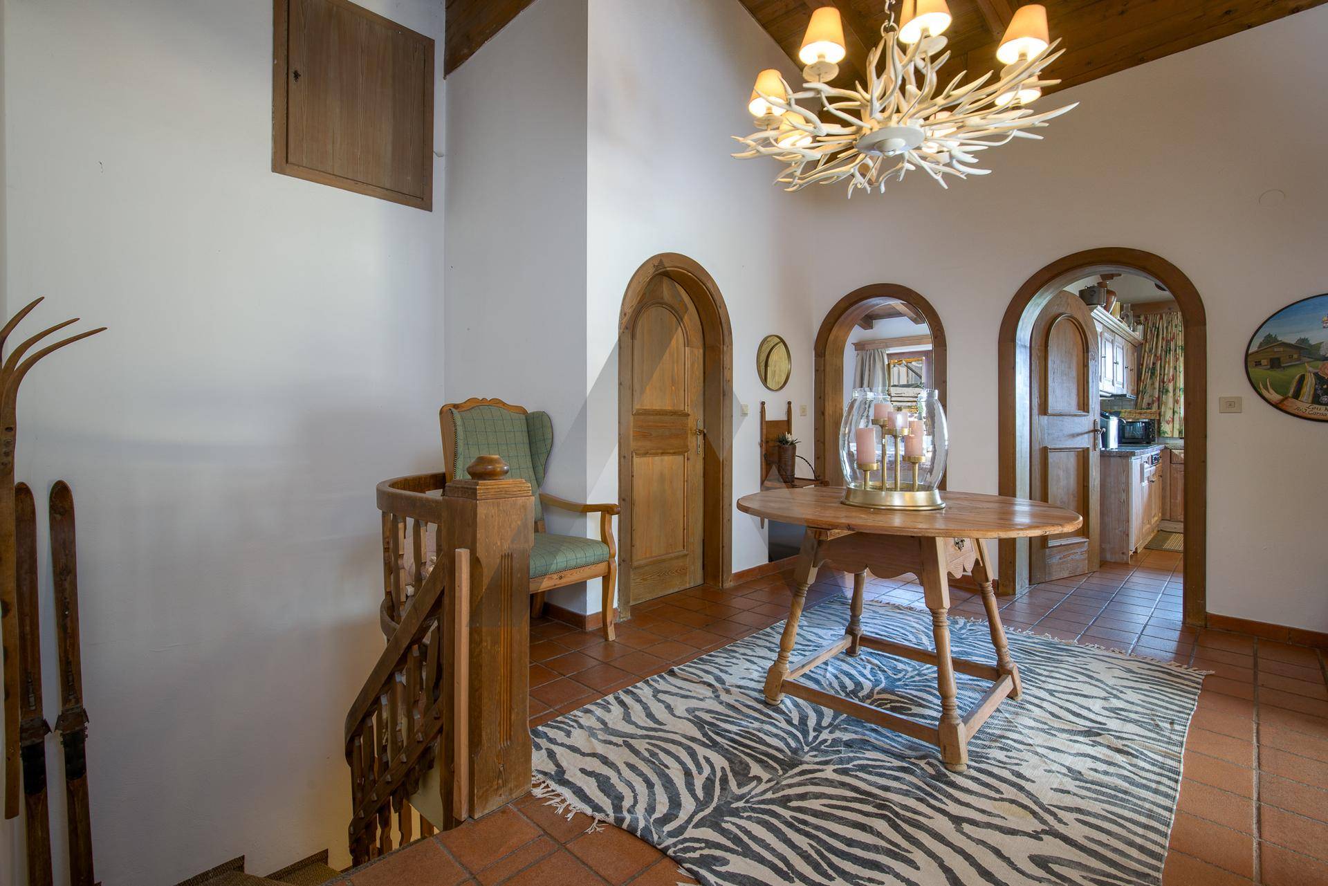 Tiroler Landhaus mit Freizeitwohnsitzwidmung in Traumlage und Ski in / Ski out - Ansicht 6