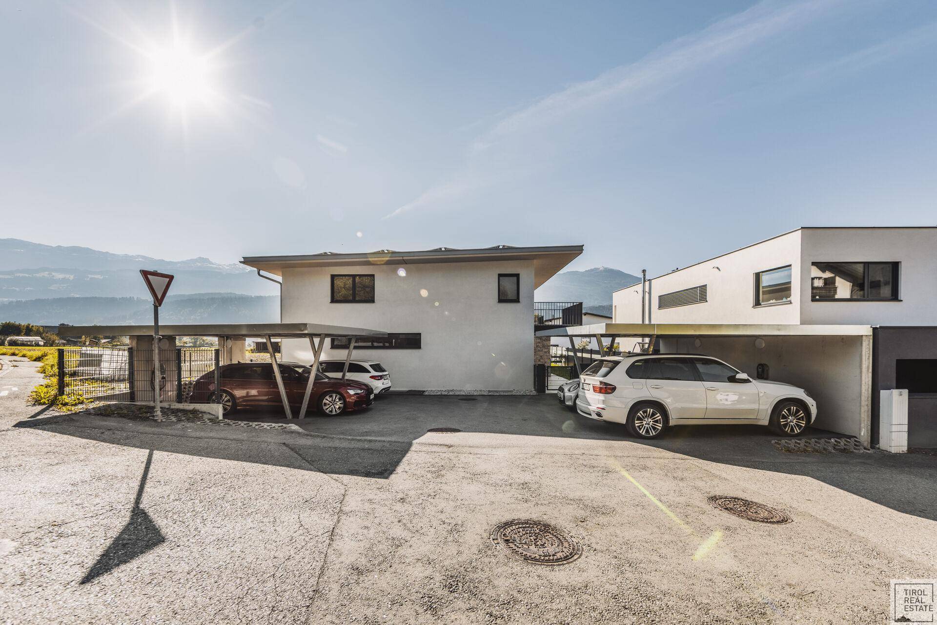 Carport