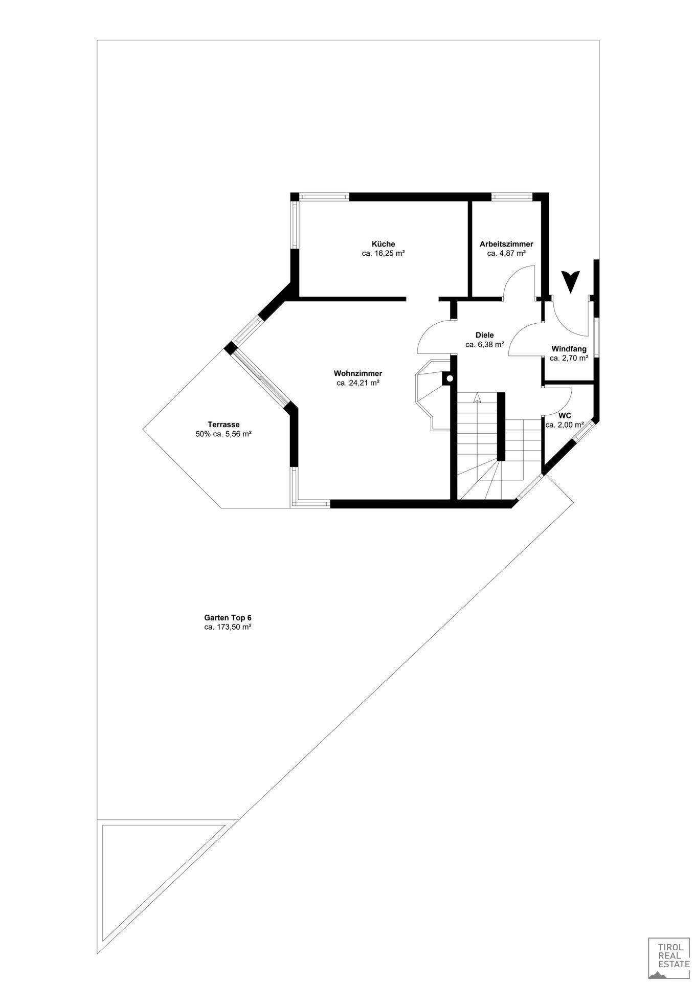 Grundriss des Erdgeschosses mit Küche, Wohnzimmer, Arbeitszimmer, WC, Terrasse und Garten.