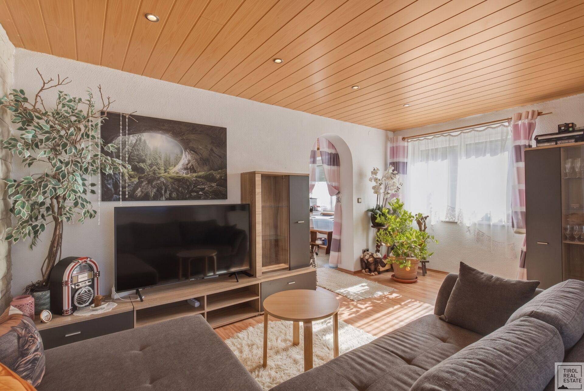 EG Wohnzimmer1_aufgeraeumt