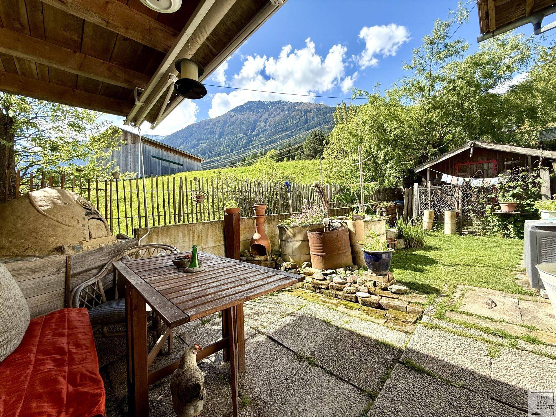 Terrasse + Garten