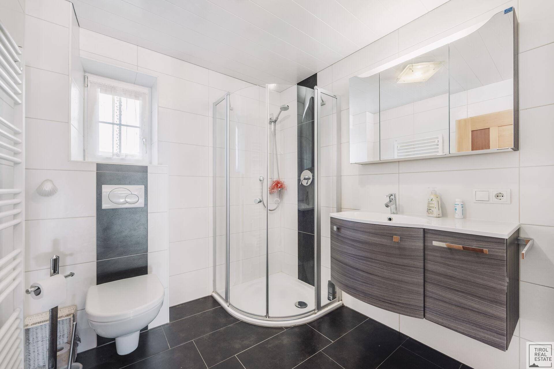 Badezimmer EG