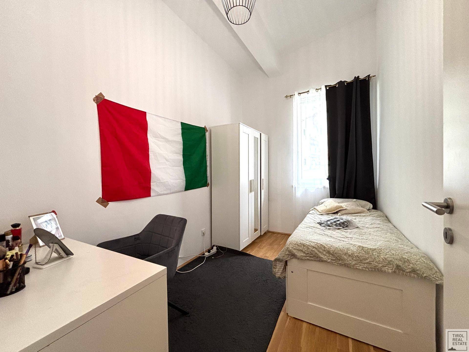 Schlafzimmer 2