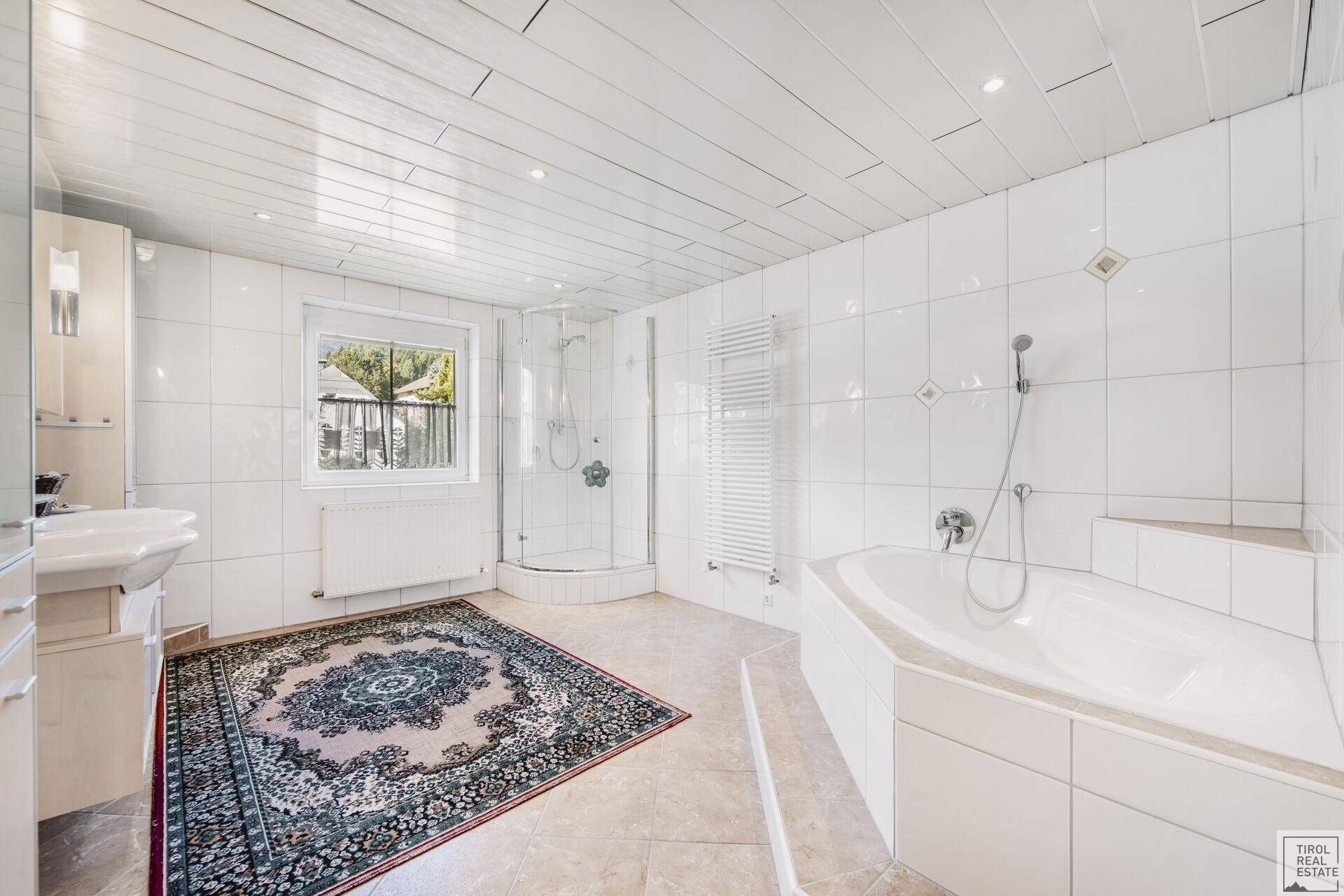 Badezimmer OG