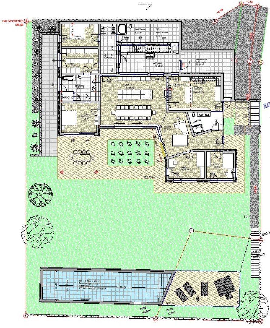Detaillierter Grundriss des Erdgeschosses mit offenem Wohnbereich, Terrasse und Pool.