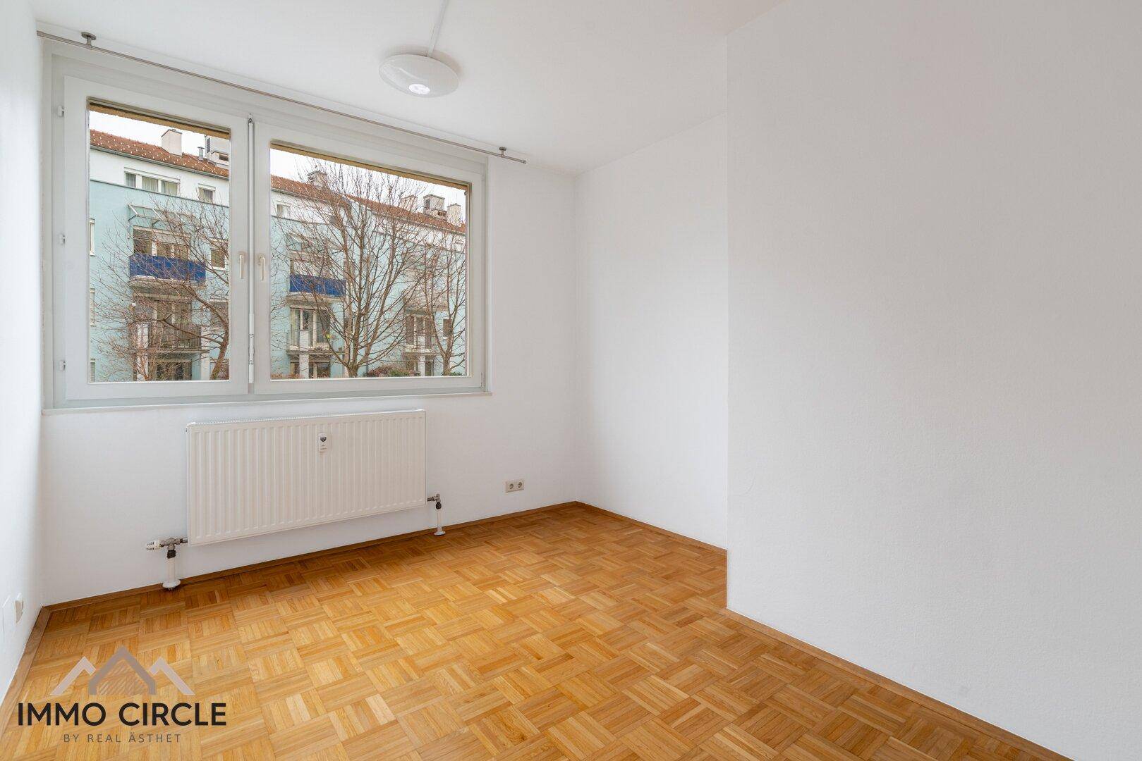 Traumhafte 4-Zimmer-Wohnung mit sonniger Loggia und hauseigenem Wellnessbereich – pohled 6