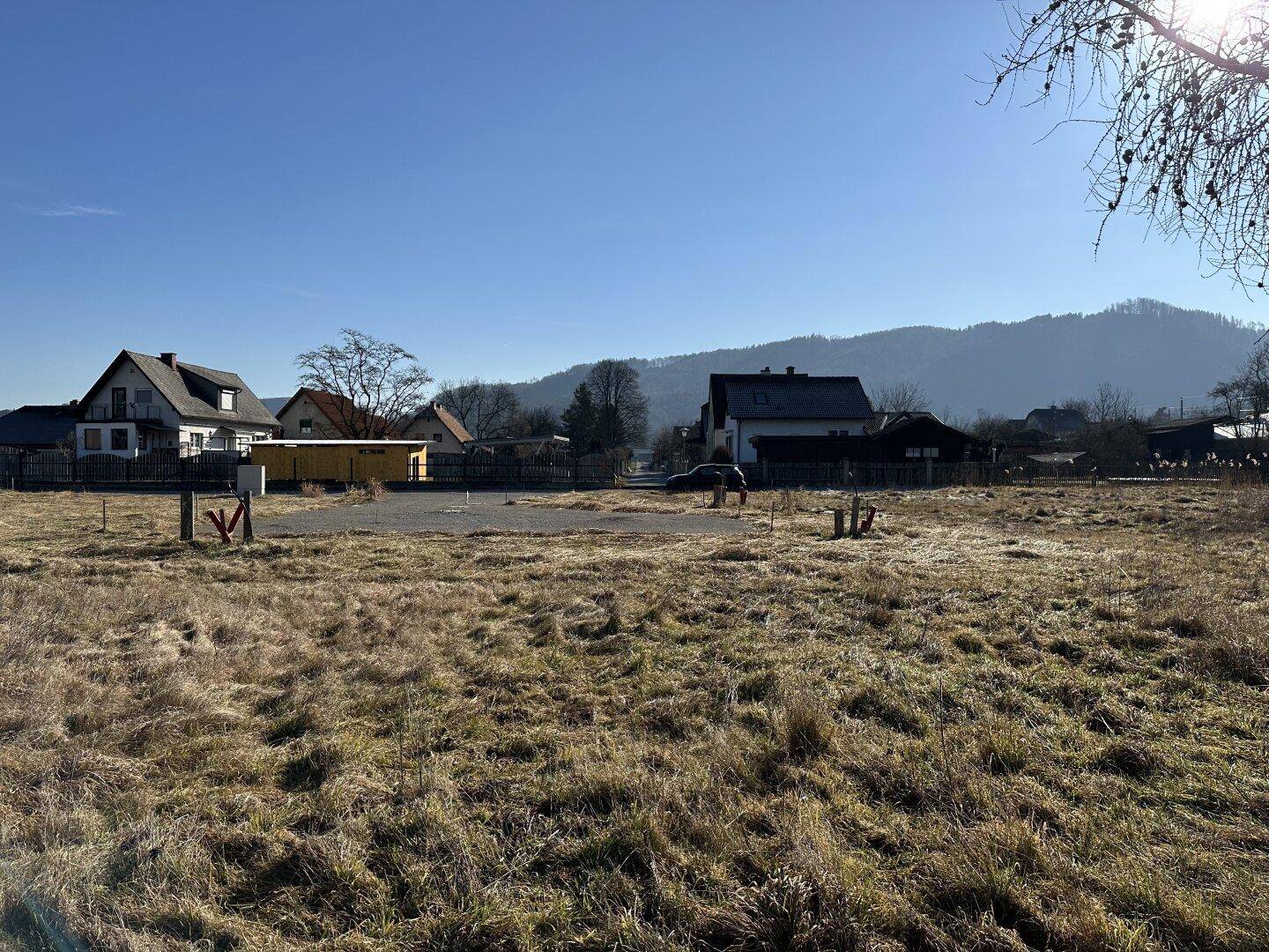 Sonniges &amp; ebenes Baugrundstück in familienfreundlicher Wohnlage: Ihr neues Zuhause im Norden von Graz - Ansicht 4