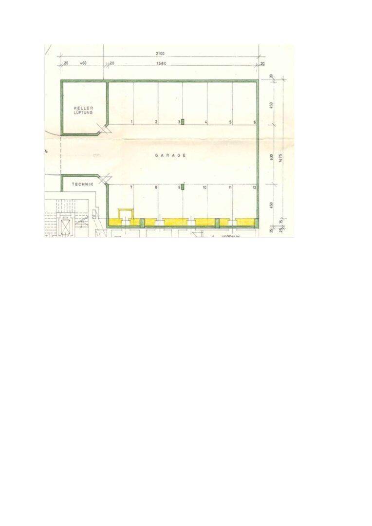 Grundriss einer Tiefgarage mit nummerierten Stellplätzen und Lüftungsbereich im Keller.