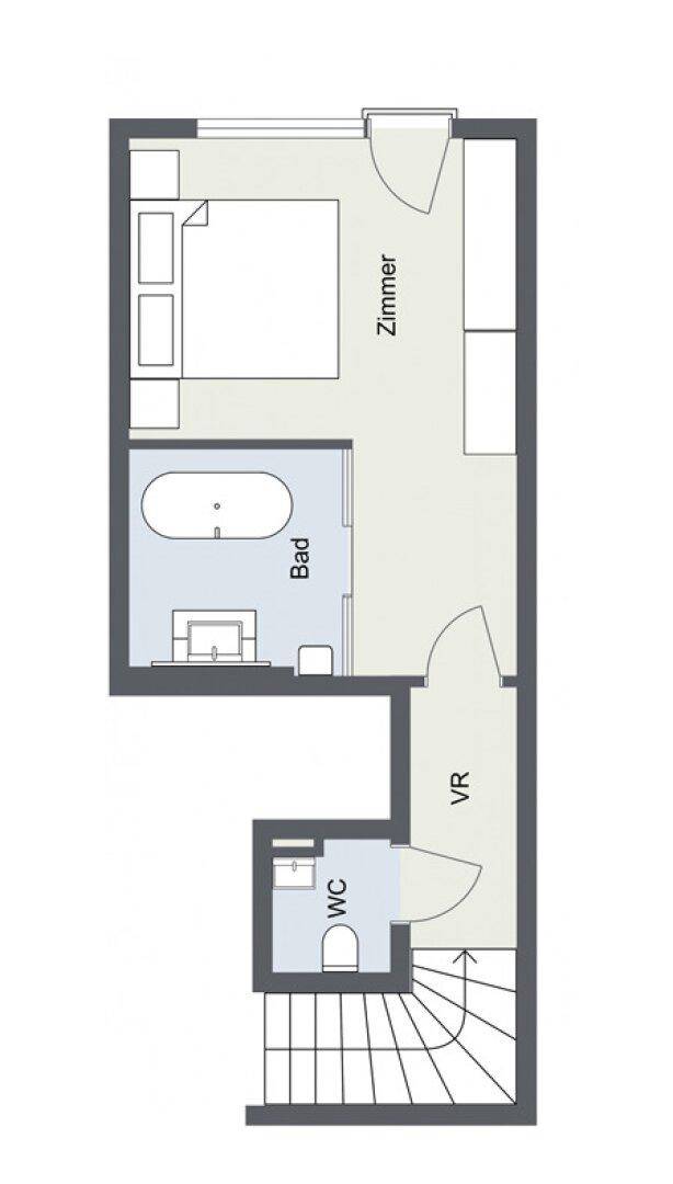 Grundriss mit Schlafzimmer, Badezimmer mit Badewanne und separatem WC, inklusive Treppenaufgang.