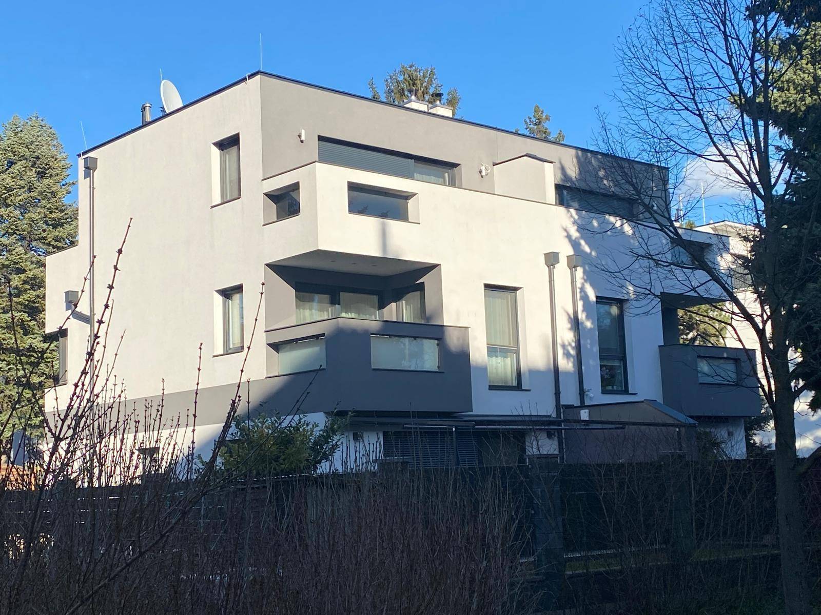 Zweifamilienhaus +++++++ - Ansicht 2