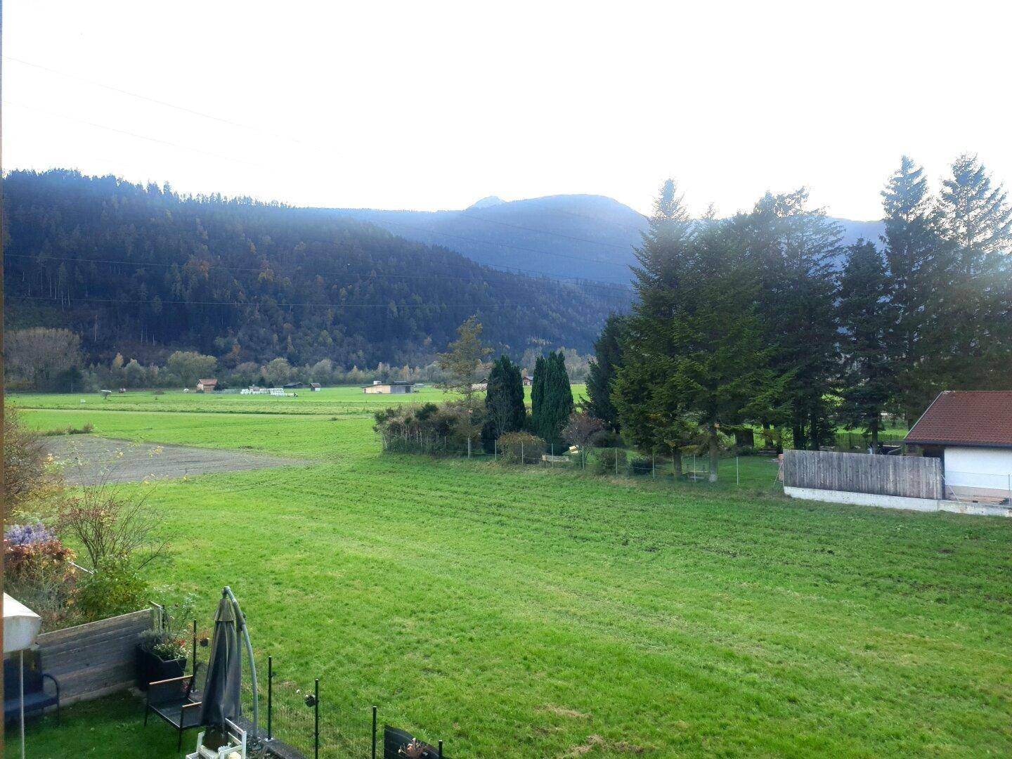 Ausblick von der Terrasse nach Süden