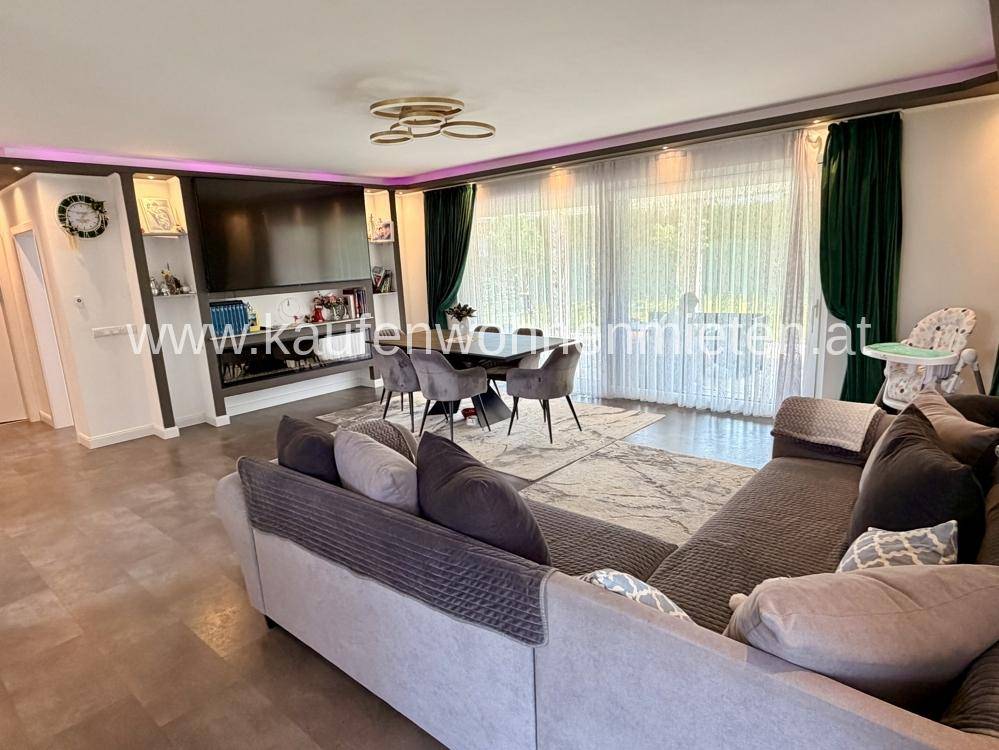 NEU!! Familien-Traum mit 5 Schlafzimmern, großem Garten &amp; Sonnenterrasse. - Ansicht 4