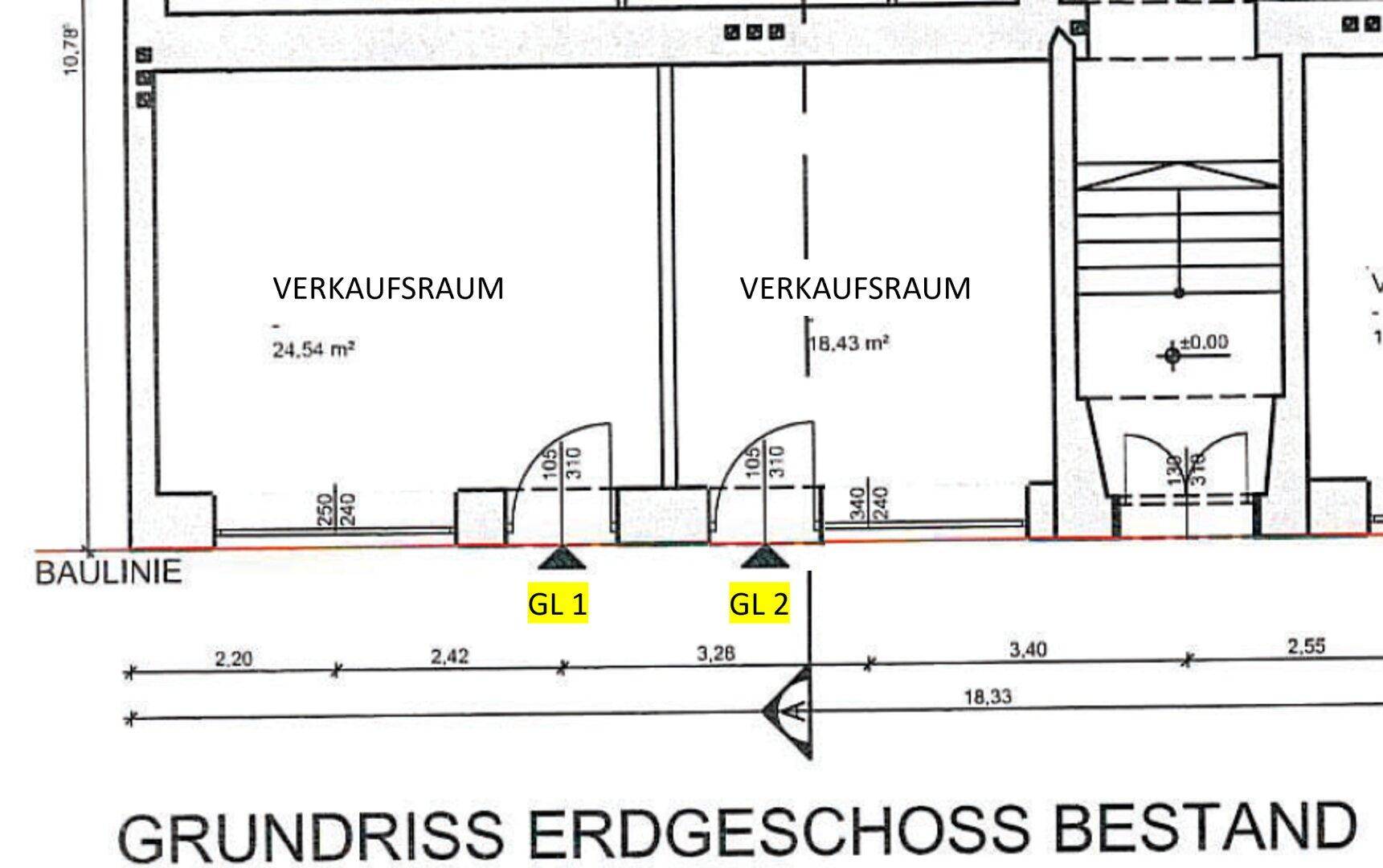 Grundriss des Erdgeschosses zeigt zwei Verkaufsräume und ein Treppenhaus.