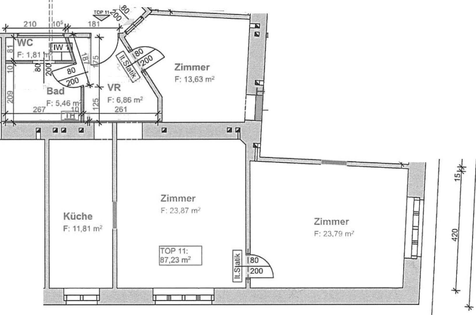 Grundriss der Wohnung Top 11 mit drei Zimmern, Bad und separatem WC.