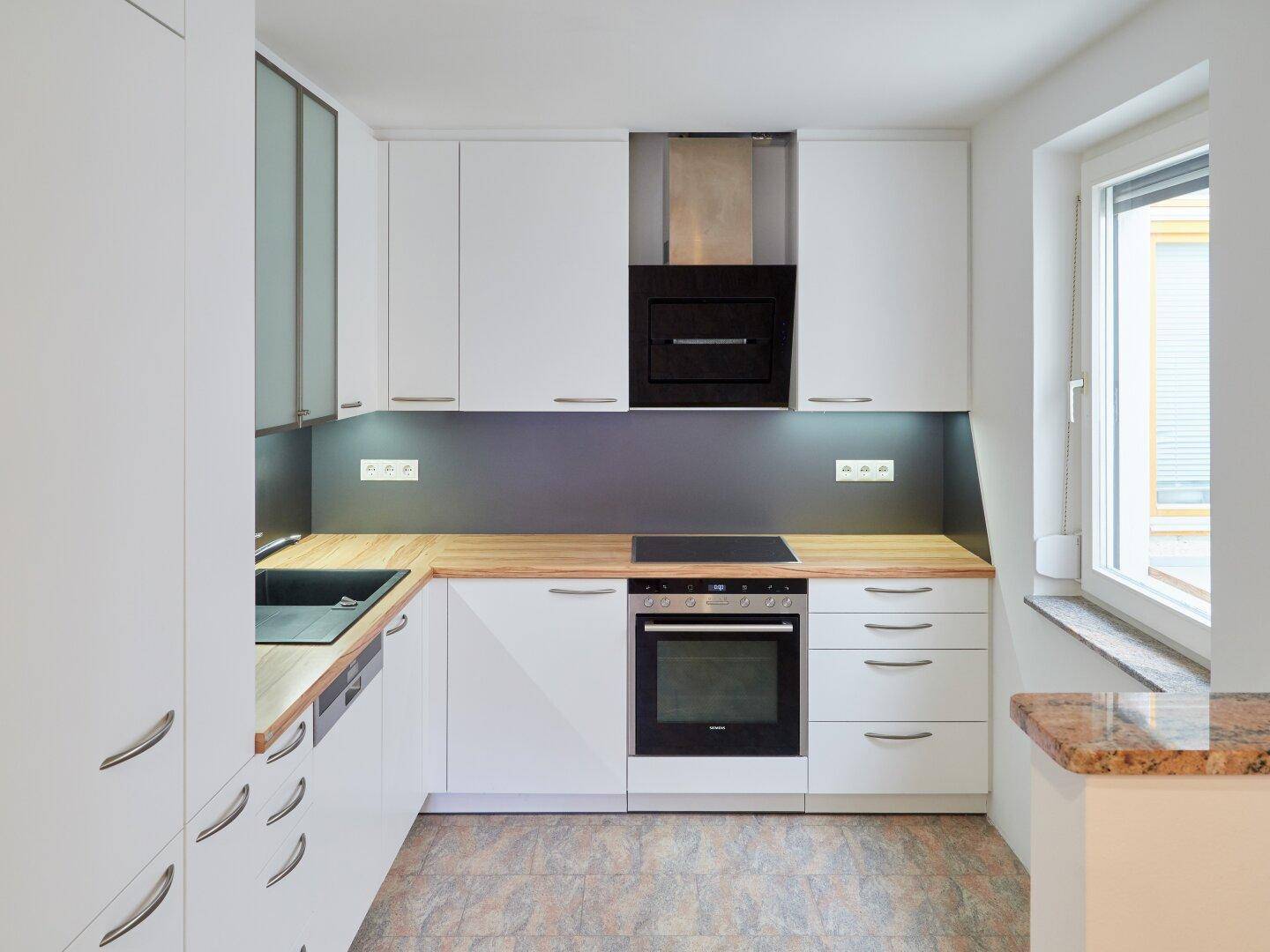 Exklusive Dachgeschosswohnung mit Galerie – 108m² Wohnfläche in ausgezeichneter Lage von Hietzing - Więcej