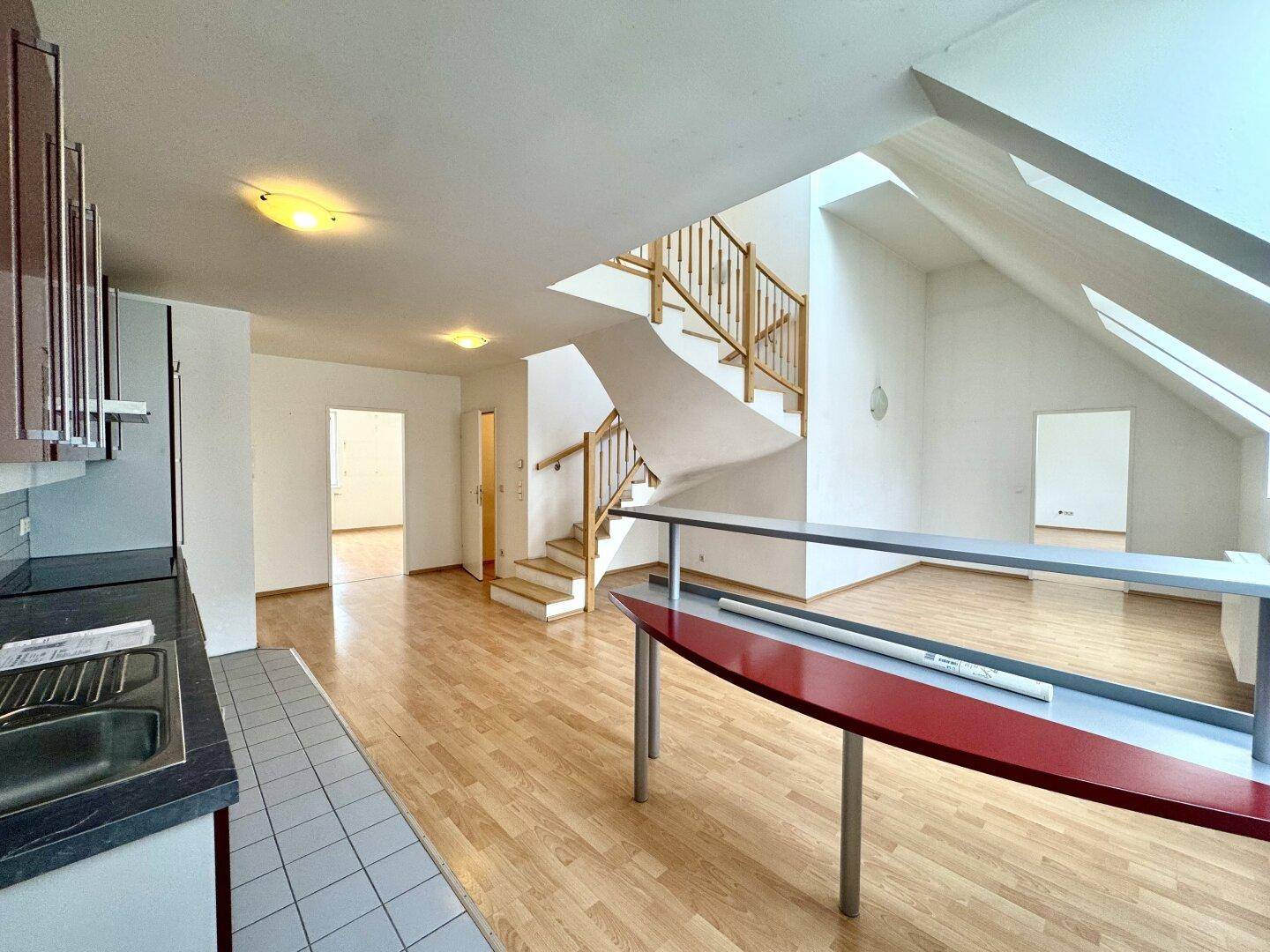 NEU! Großzügüge 3,5-Zimmer-Dachgeschosswohnung mit 2 Terrasse! Maissonette! 1060 Wien! – pohled 6