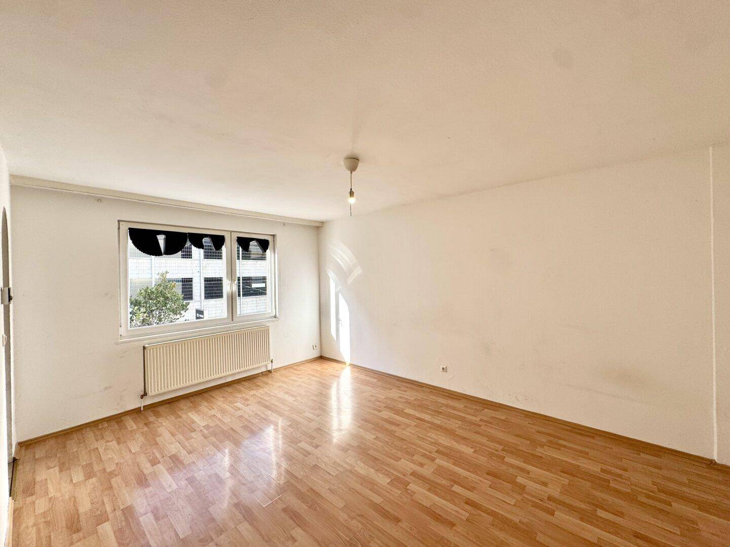 NEU! Einmalige Gelegenheit! Nahe U3 + U6! Befristet vermietete 1-Zimmerwohnung! Direkt am Westbahnhof!