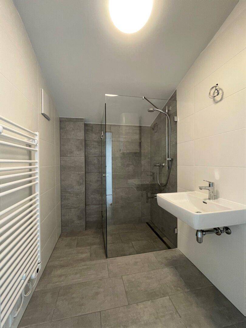 Sofortbezug möglich - Dachgeschoßwohnung- Top 06 - 4 Zimmer, 6130 Schwaz - Mehr