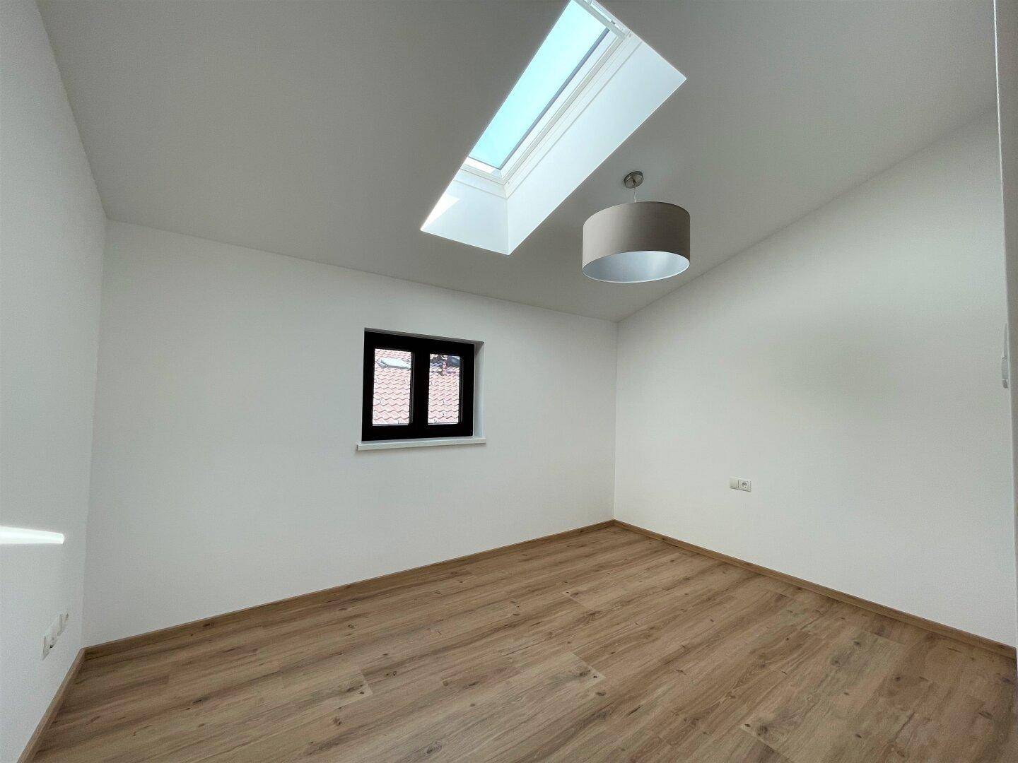 Sofortbezug möglich - Dachgeschoßwohnung- Top 06 - 4 Zimmer, 6130 Schwaz - Ansicht 2