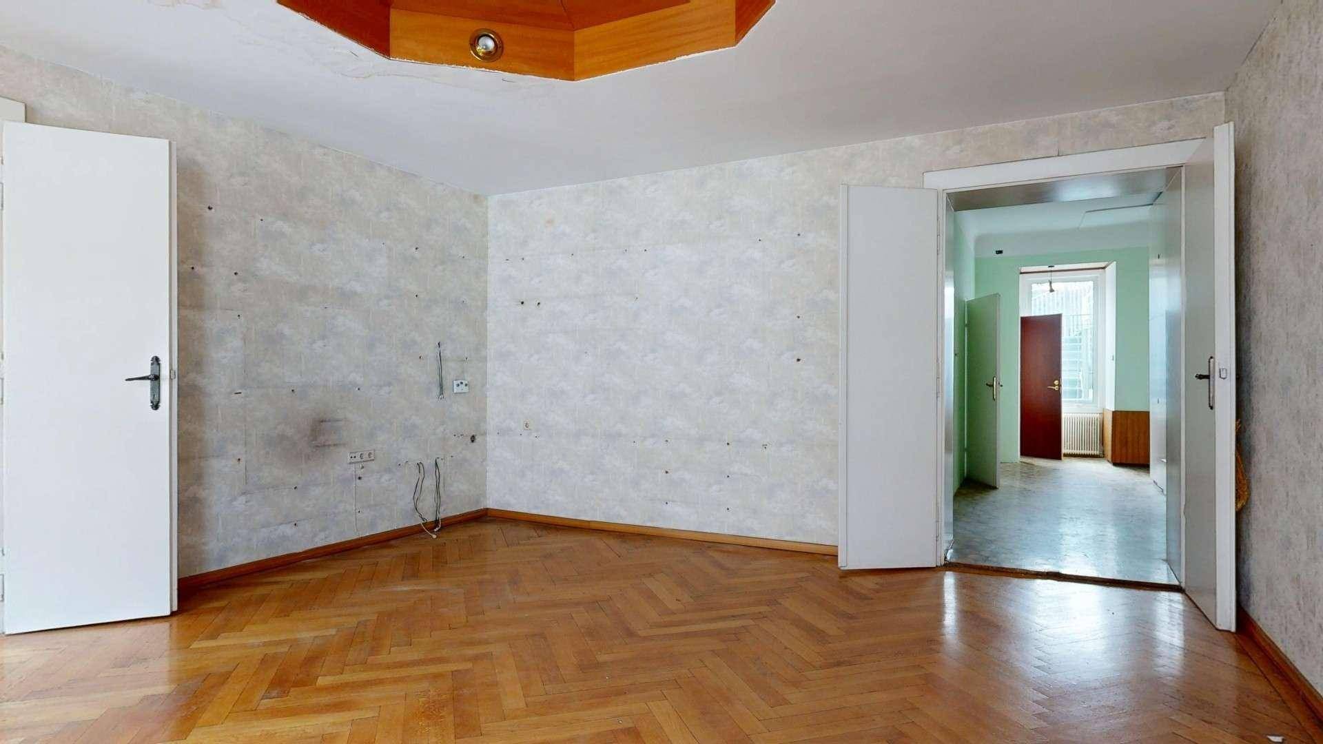 1030-wien-radetzkystrasse-3-zimmer-wohnung-wohnzimmer-fischgraetparkett