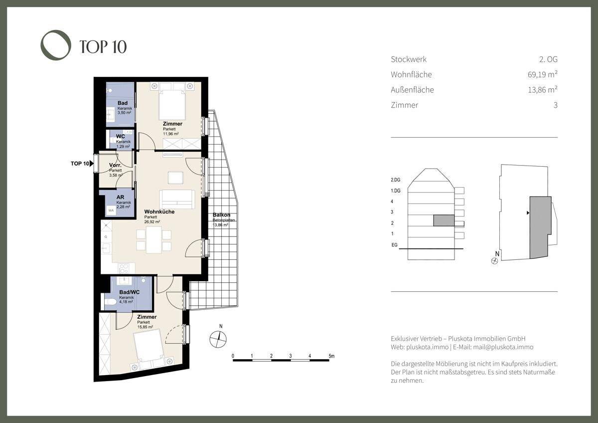 Grundriss der Wohnung TOP 10 mit Wohnfläche, Außenfläche und Zimmeraufteilung.
