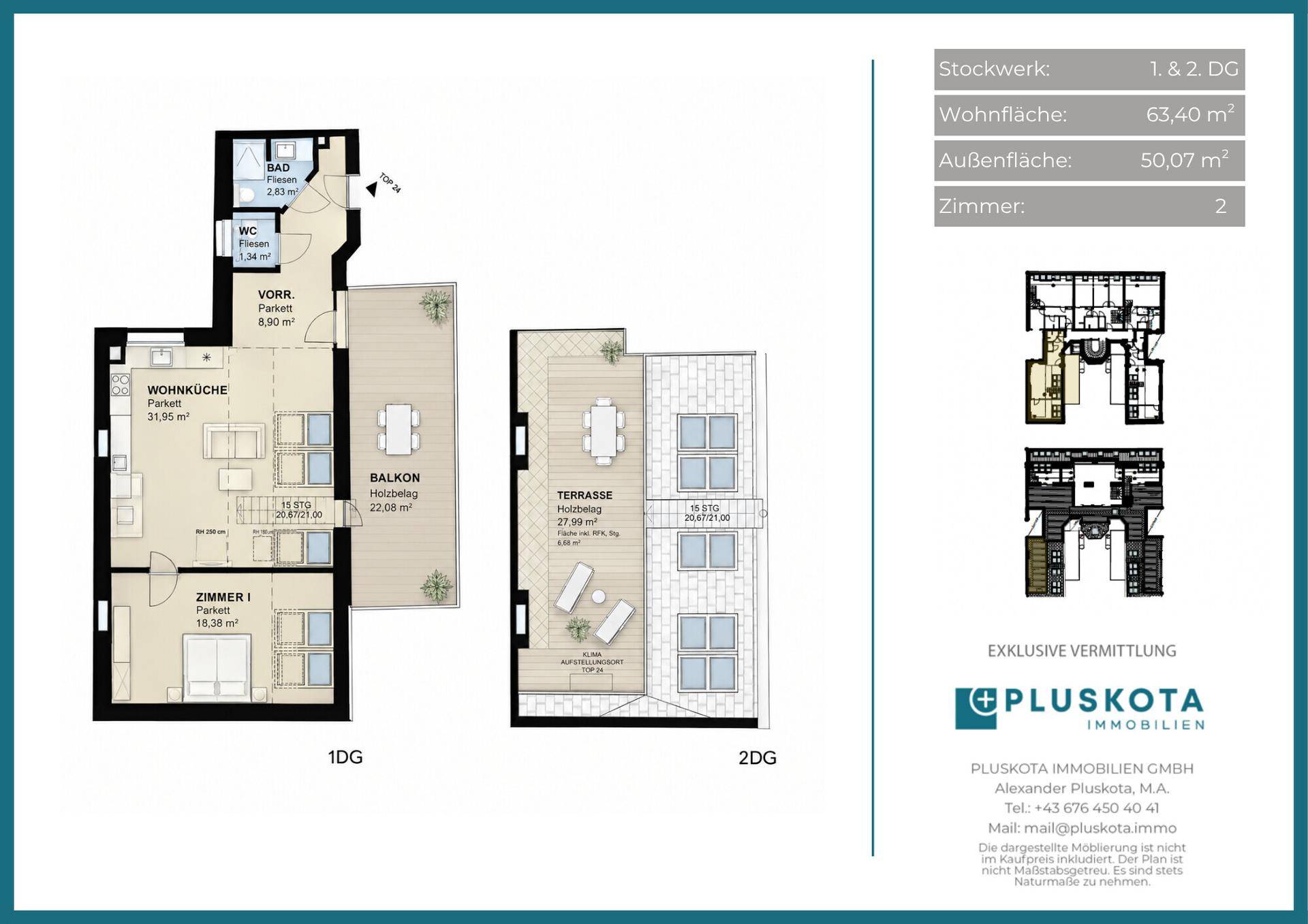 Grundriss zeigt zwei Dachgeschossebenen mit Wohnbereichen, Schlafzimmern, Balkon und Terrasse.