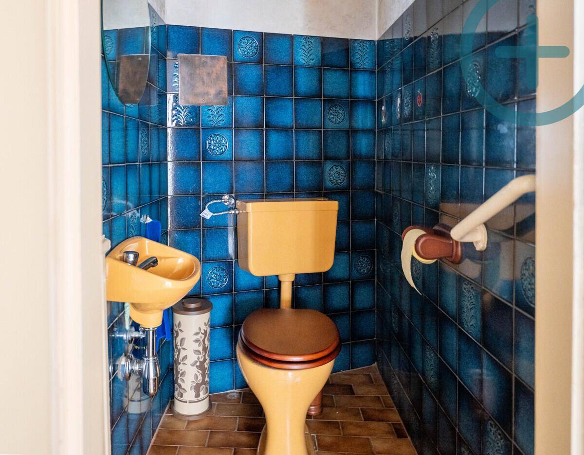 WC