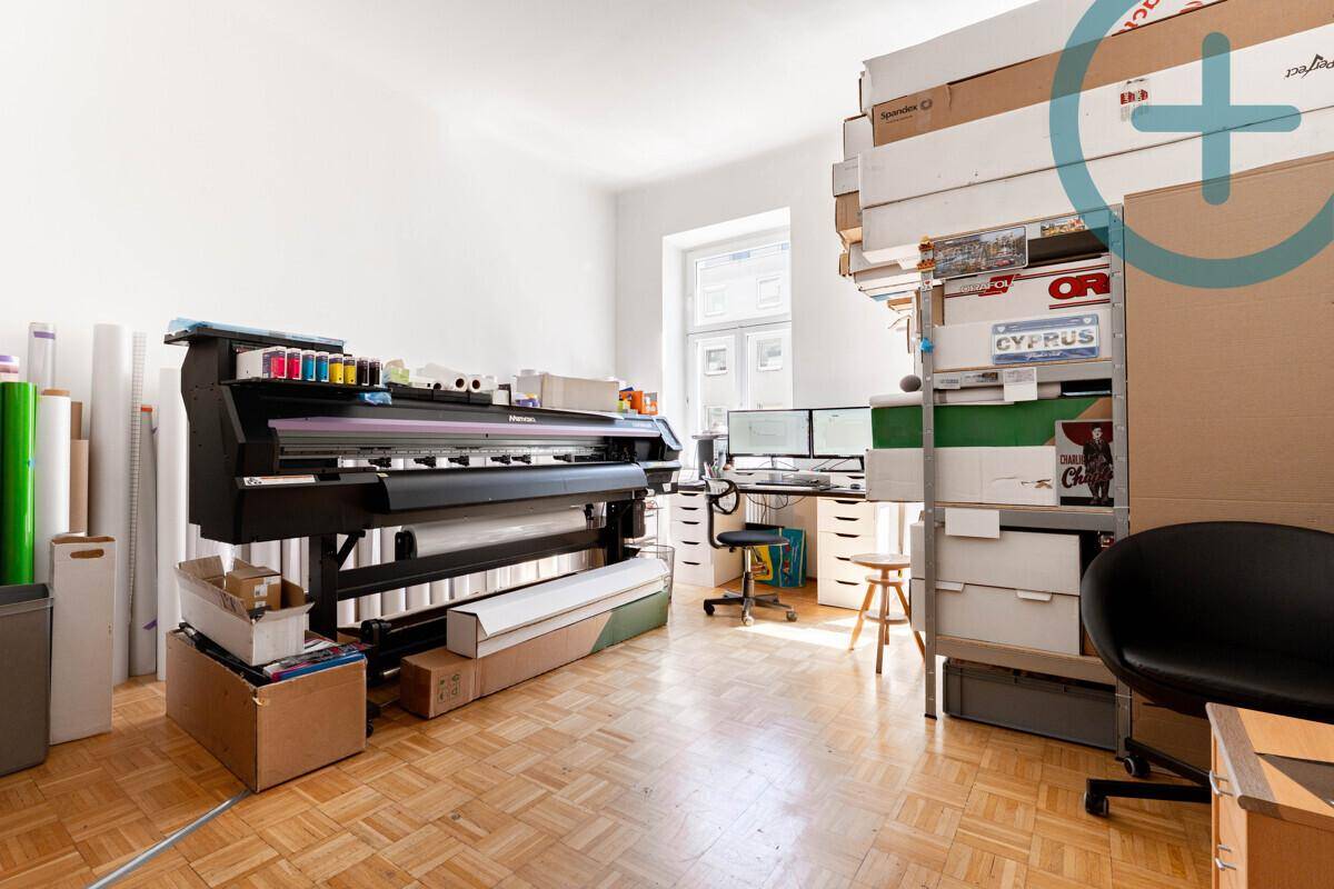 Büro 1