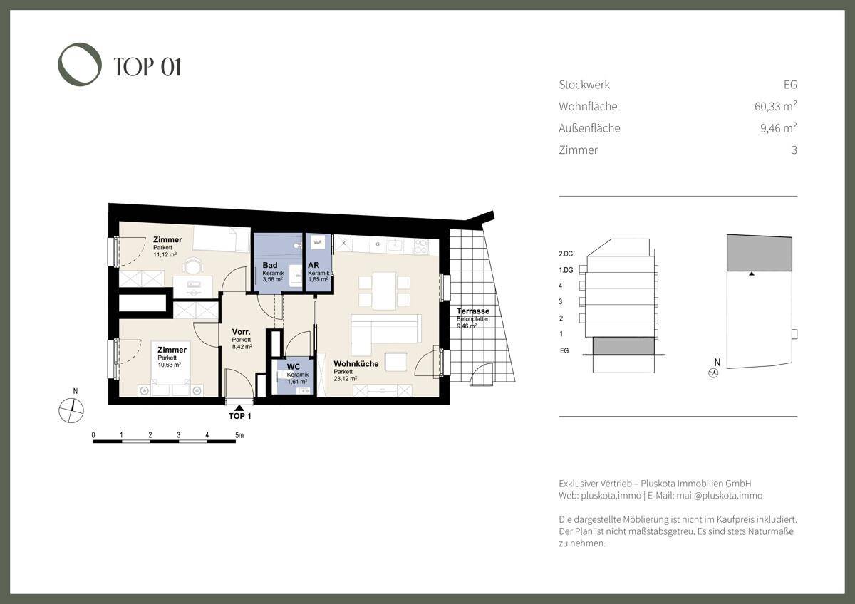 Grundriss der Wohnung TOP 01 mit Wohnküche, zwei Zimmern, Bad, WC und Terrasse.