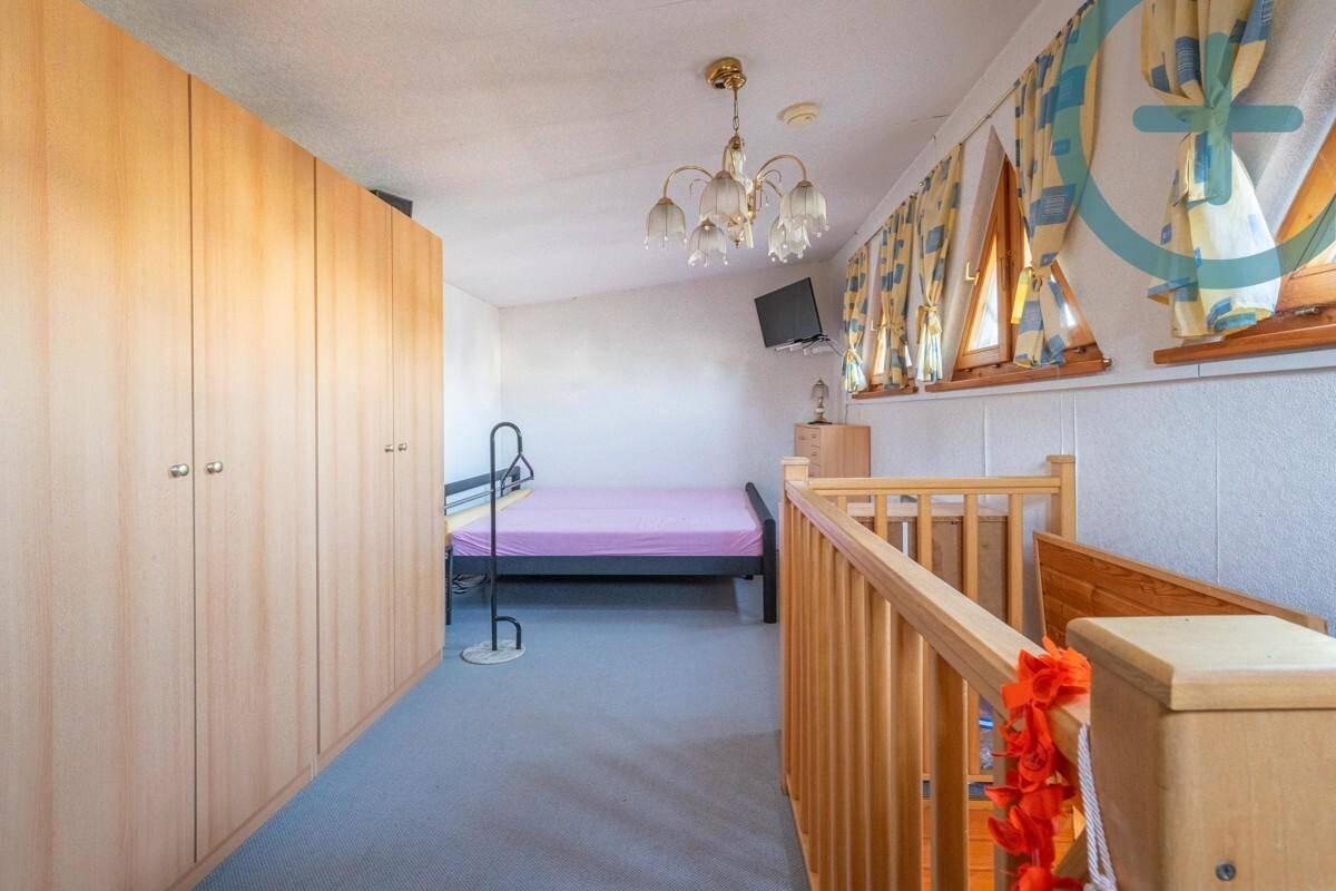 Schlafzimmer 2