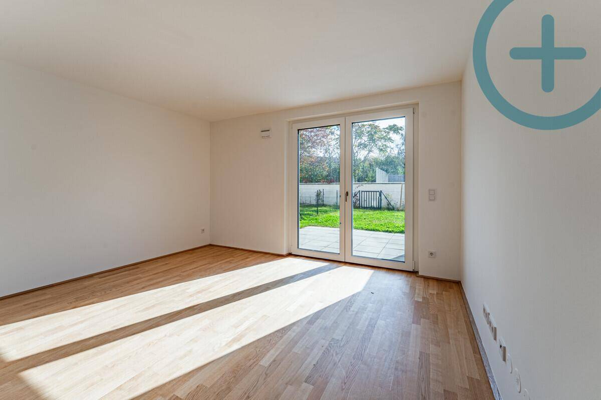 Familienglück auf drei Etagen – modernes Reihenhaus mit Garten - Ansicht 3