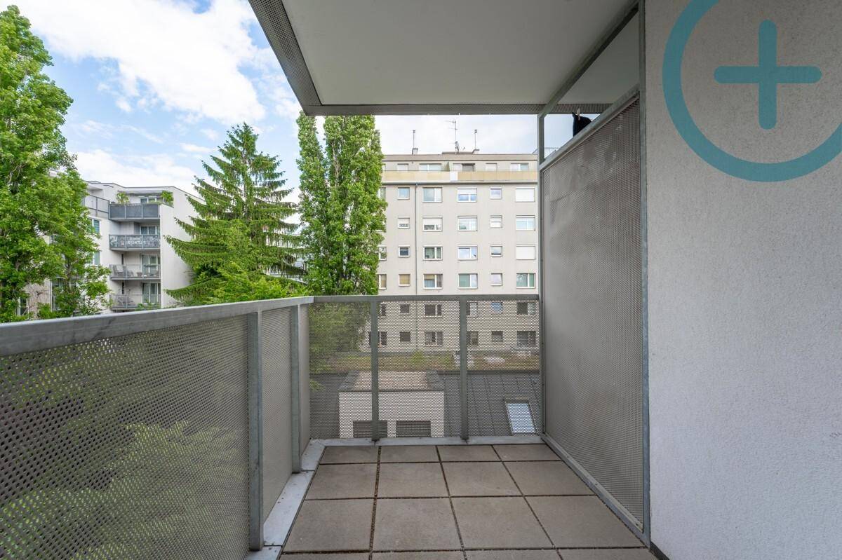 Balkon hofseitig